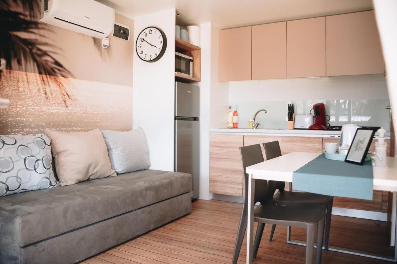 Mobile Home Peponi Del Mar, Camping Porton Biondi روفينج المظهر الخارجي الصورة